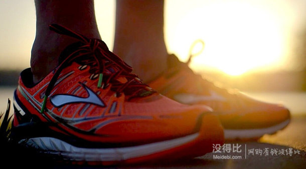 Brooks 布魯克斯 Transcend 女士旗艦支撐跑鞋