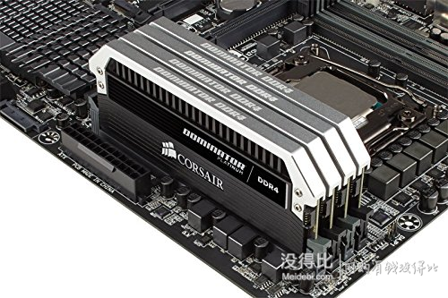 Corsair 海盜船 鉑金統(tǒng)治者系列 16GB (4 x 4GB) DDR4 臺式內存條 3000MHz