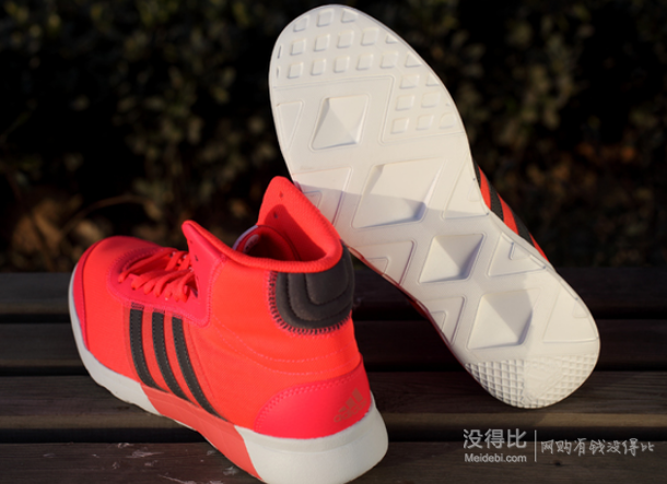 大碼福利：adidas阿迪達(dá)斯   女子基礎(chǔ)運(yùn)動系列訓(xùn)練鞋B39875   199元包郵