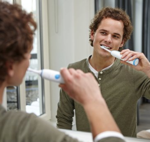 5折！Philips 飛利浦 Sonicare Essence+ HX3211/17可充電 聲波震動(dòng)牙刷