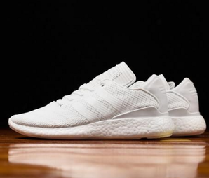 爆料有獎(jiǎng)！?經(jīng)典復(fù)古！ Adidas 男士 輕便Pure Boost運(yùn)動(dòng)鞋