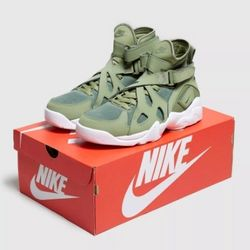 某寶DAI GOU 1510元！限碼 Nike Air Unlimited 男款籃球鞋