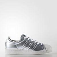 adidas Originals superstar boost 女士運動板鞋