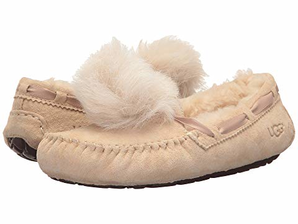 UGG Dakota Pom Pom 毛絨女士平底鞋 