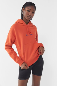 Champion UO 限定 Script 套頭衛(wèi)衣