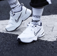 Nike 耐克 Air Monarch IV 男士運(yùn)動(dòng)鞋