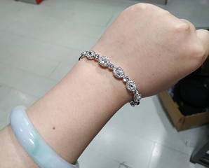 現(xiàn)貨！Givenchy 紀(jì)梵希 時尚女士手鐲