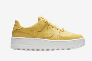 Nike 耐克 Air Force 1 Sage Low 女子厚底板鞋 