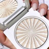 Ofra X Nikkie Tutorials 高光粉餅 Space Baby 10g