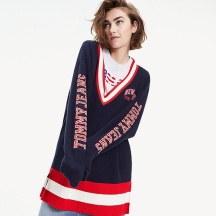 Tommy Hilfiger 彩色條紋 V 領拼接毛衣