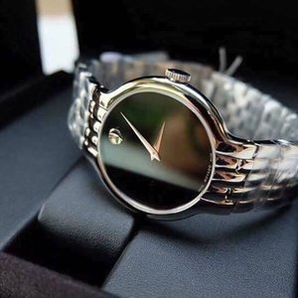  Movado Veturi 經(jīng)典黑色情侶表