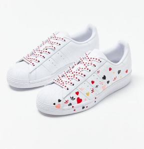 限8碼！Adidas SUPERSTAR 2020 情人節(jié)限定款女士運(yùn)動(dòng)鞋