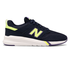 New Balance   009 女子運動鞋 