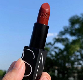 Nars 25周年限定黑管 Fire Down Below  3.5g