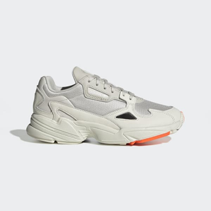 Adidas Originals Falcon 女士老爹鞋