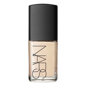  NARS 光澤持久粉底液 30ml