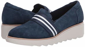 國內(nèi)￥588！Clarks Sharon Bay 女款皮質(zhì)樂福鞋