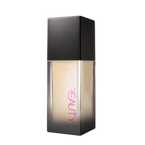 Huda Beauty 無瑕濾鏡粉底液 35ml 100B MILKSHAKE
