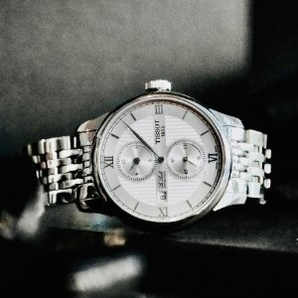 Tissot 經(jīng)典力洛克機(jī)械男表