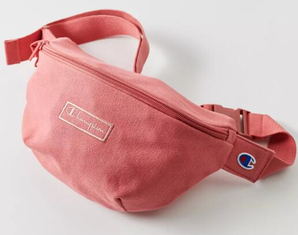 Champion UO Exclusive 聯(lián)名款胸包