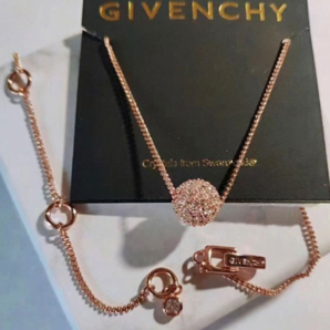 Givenchy 紀(jì)梵希 火球玫瑰金鎖骨鏈