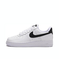 NIKE 耐克 AIR FORCE 1 07 復古耐磨 女子運動鞋