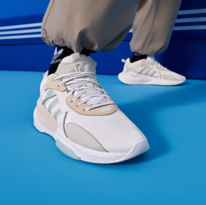 20點！adidas 阿迪達斯 「泡泡鞋」HI-TAIL 男女款經(jīng)典復(fù)古運動鞋 ID1128