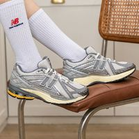 new balance NB男女鞋2024新款1906系列復(fù)古跑鞋老爹鞋M1906RRD