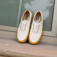 VANS 范斯 Authentic VR3 中性款個(gè)性膠底帆布鞋 VN0A4BX5CGB