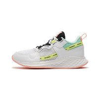 new balance Fresh Foam Roav Fusion 女子跑鞋 WRVHILW僅36碼