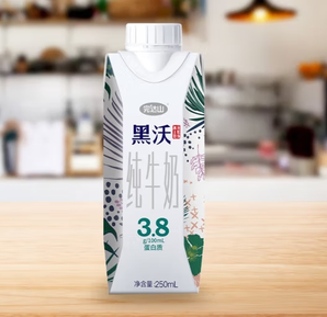 完達(dá)山 夢(mèng)幻蓋黑沃純牛奶250ml*10盒