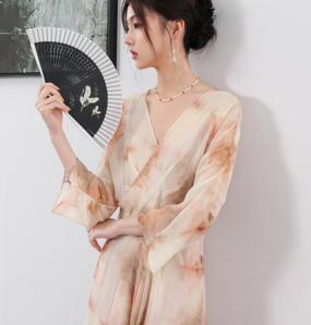 3COLOUR 三彩 粉櫻露華設(shè)計(jì)感吊帶連衣裙 10100122301735