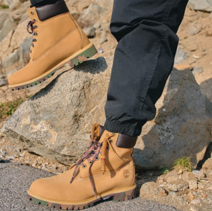 Timberland 男士戶外工裝靴 6717B