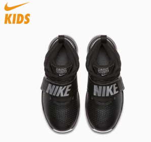 88VIP！NIKE 耐克 兒童運(yùn)動鞋