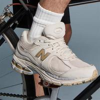new balance 男女同款經(jīng)典復(fù)古運(yùn)動時尚休閑鞋ML20 02R3