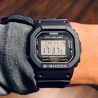CASIO 卡西歐 G-SHOCK頭文字D小方塊運(yùn)動(dòng)男表 頭文字D款DW-5600E-1