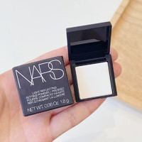 NARS 納斯 大白餅 流光美肌輕透蜜粉餅 1.8g