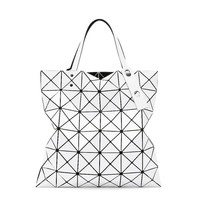 BAO BAO ISSEY MIYAKE 白色亮面手提包 六格