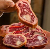 中華老字號！金字 金華火腿蹄片 禮盒裝 1kg