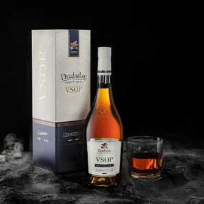 Dugladze 獨(dú)格拉則 格魯吉亞進(jìn)口 VSOP 雅致/尊享白蘭地 700mL