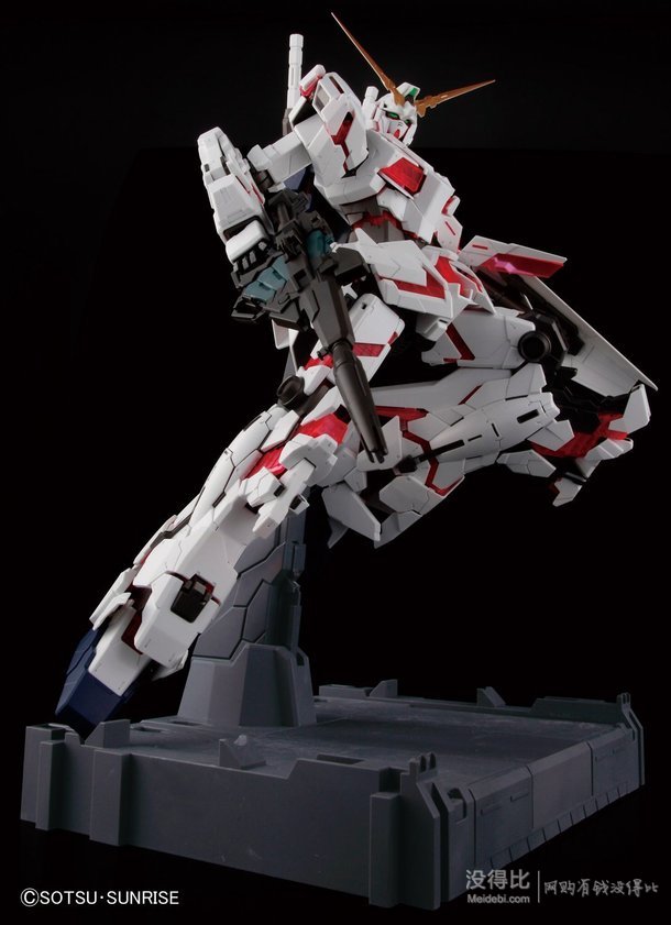 某猫2000元！万代模型 1/60 PG 独角兽敢达 RX-0 UNICORN 高达