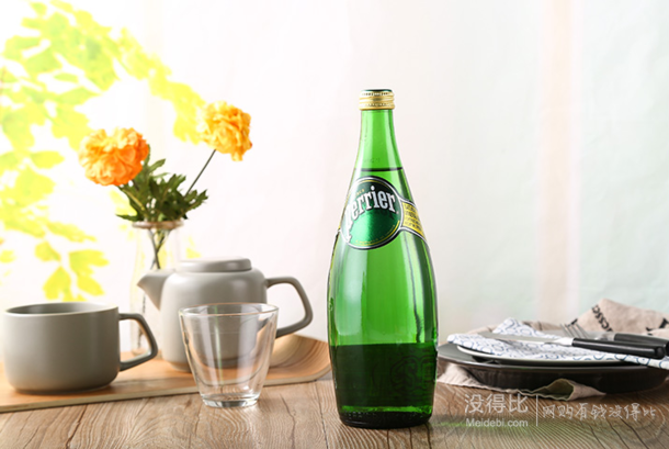 矿泉水中的香槟！Perrier 巴黎水 含气天然矿泉水 3L（4*750mL）  39.9元