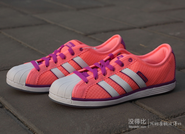 adidas阿迪休闲    女子生活休闲系列休闲鞋F98939