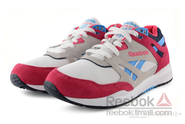 Reebok 锐步 VENTILATOR ATHLETIC 中性款复古跑鞋 290元包邮（310-20）