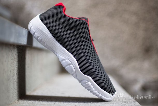 JORDAN FUTURE LOW 男士运动鞋