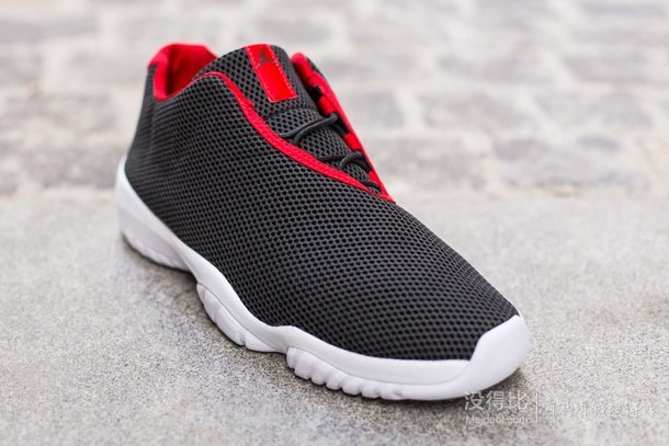 JORDAN FUTURE LOW 男士运动鞋