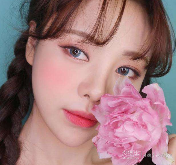 很多妹子也有点不清楚,这个樱花妆和桃花妆又有什么区别呢?