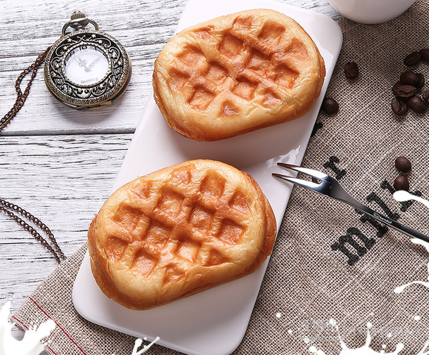 星搭档 软撕派 华夫面包1kg