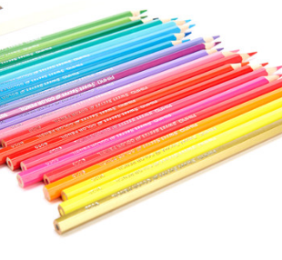 爱好彩色铅笔12色