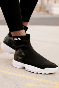 FILA UO Exclusive Disruptor 斐乐合作款黑色袜子男士运动鞋 